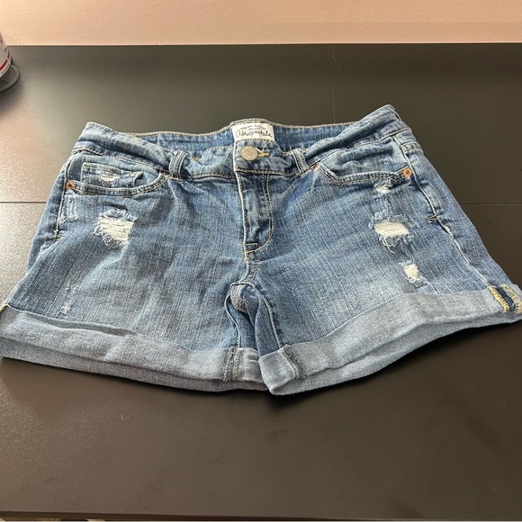 Aeropostale Jeans Denim Shorts Women's Distressed Cuffed Blue Size 3/4 - Picture 1 of 6